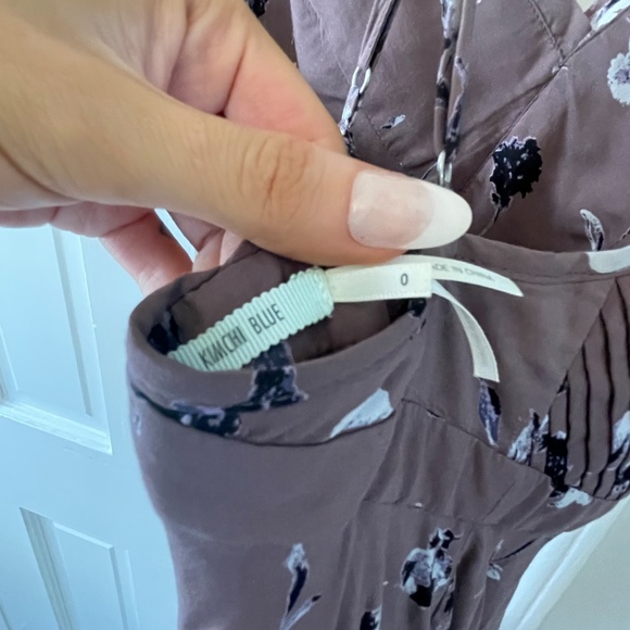 UO Kimchi Blue Strappy Cross-back Floral Purple Romper Size 0 Like New - Picture 6 of 10